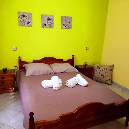 το σπίτι του γιάννη * Pilí